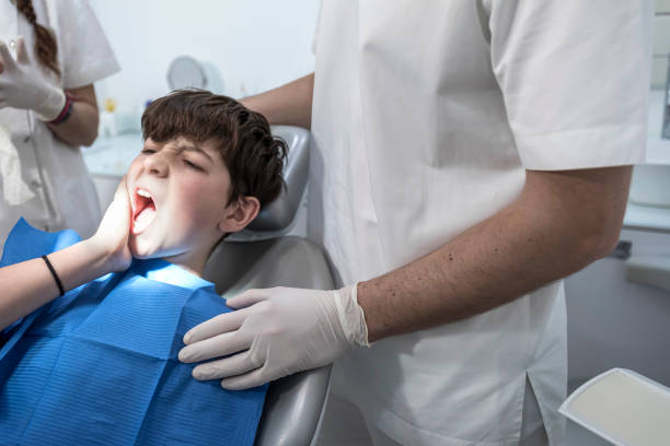 Best Dentist for Tooth Abscess  in Sharon, TN